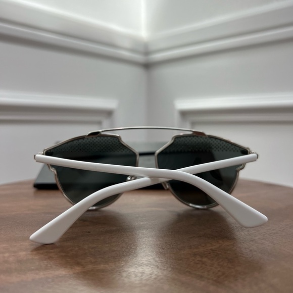 DIOR DiorSoReal Sunglasses - Picture 6 of 10